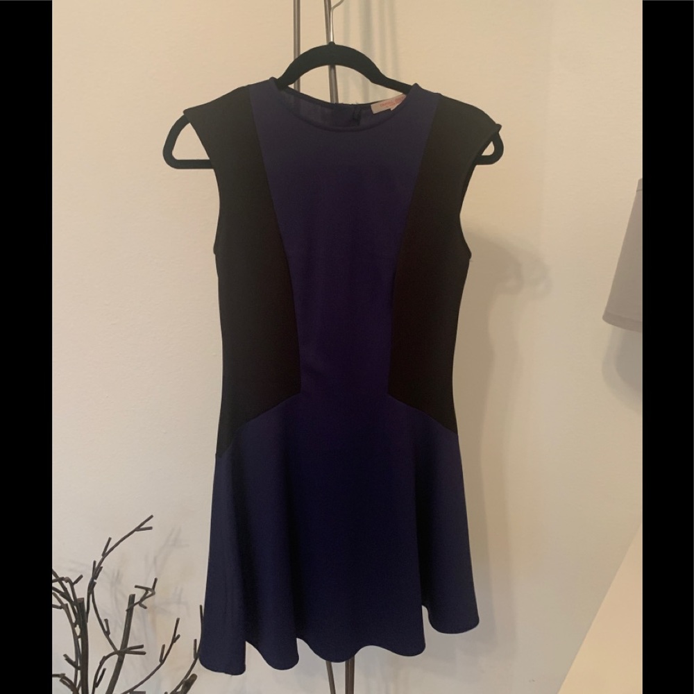 Great dress for work!